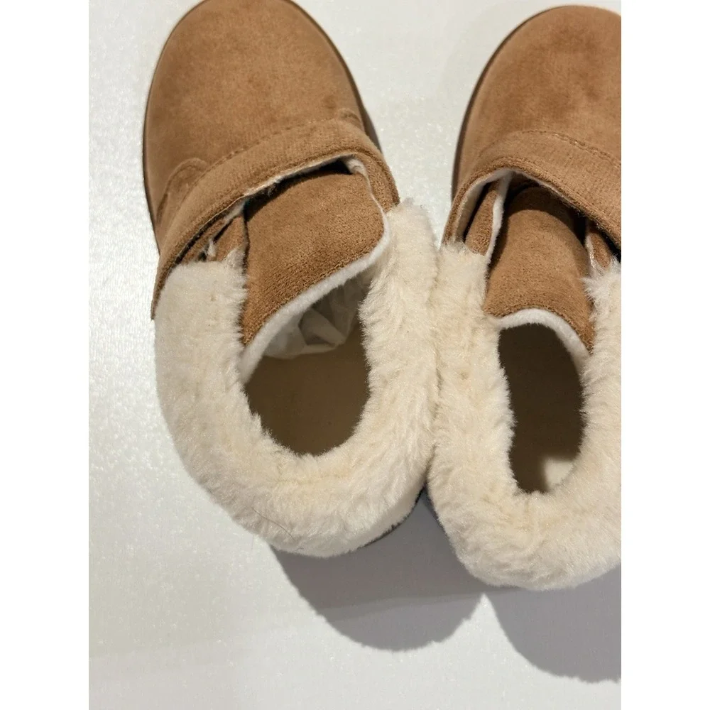 Weestep Baby Chestnut Strap Boots‎ Size 8 NWOT